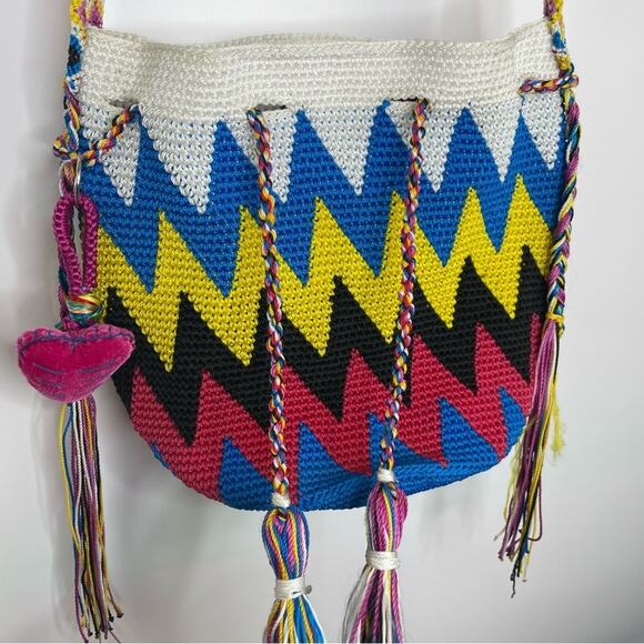 Unbranded multicolor handwoven bucket cross body bag - Picture 3 of 12